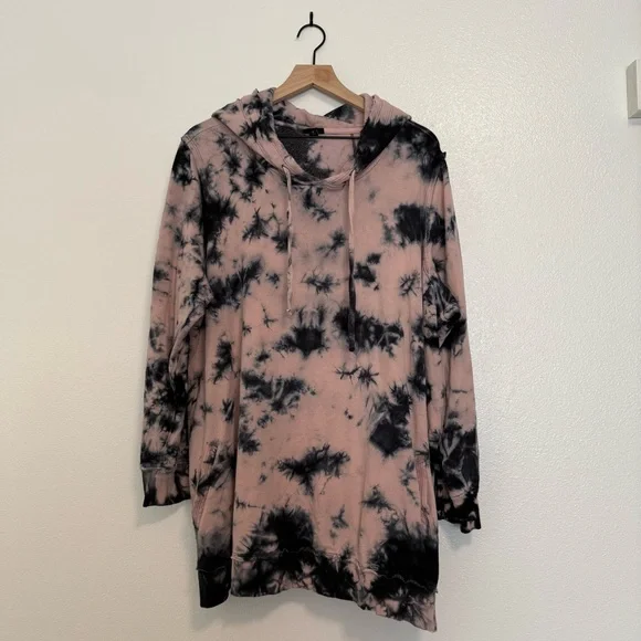 Torrid Black and Cream Tie-Dye Hoodie - Picture 2 of 11